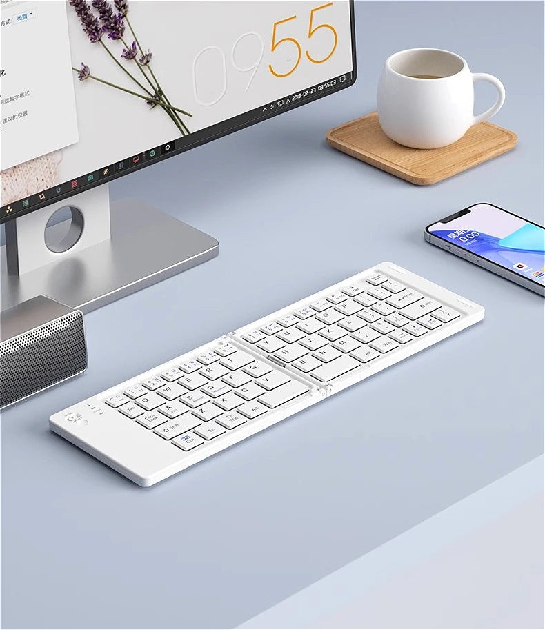 Digital Nomads Mini Foldable Wireless Keyboard