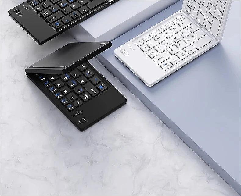 Digital Nomads Mini Foldable Wireless Keyboard