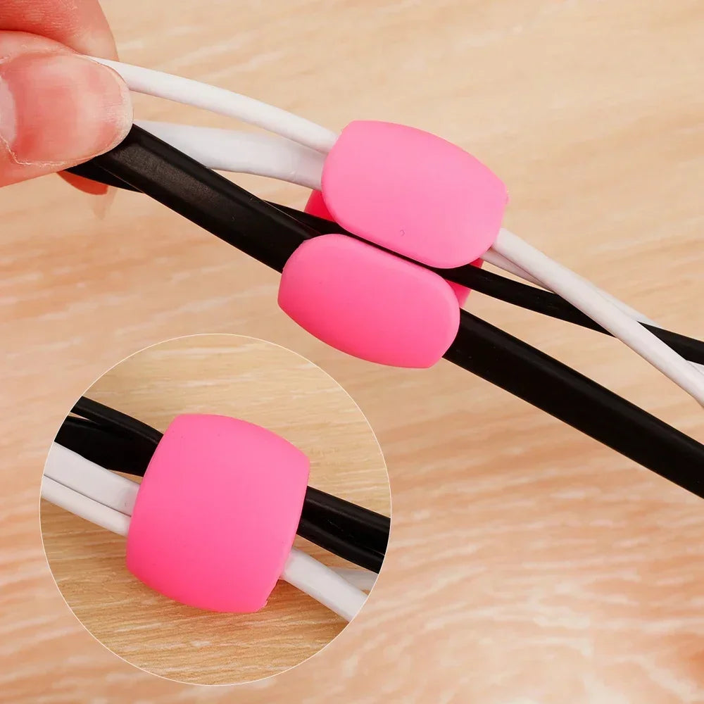 Digital Nomads Cable Keepers